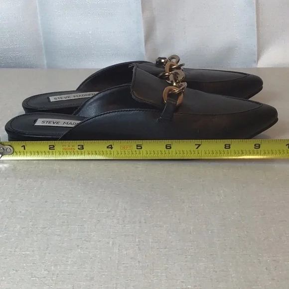 Steve Madden Black Leather Mules with Gold Chain EUC - Picture 10 of 10